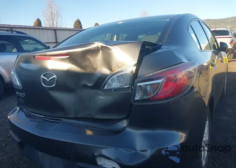 2011 Mazda Mazda3 I Touring from USA, damaged, VIN JM1BL1VG4B1473389